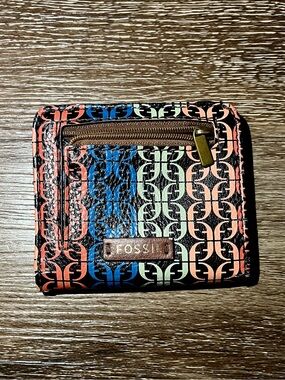 Multicolor fossil wallet